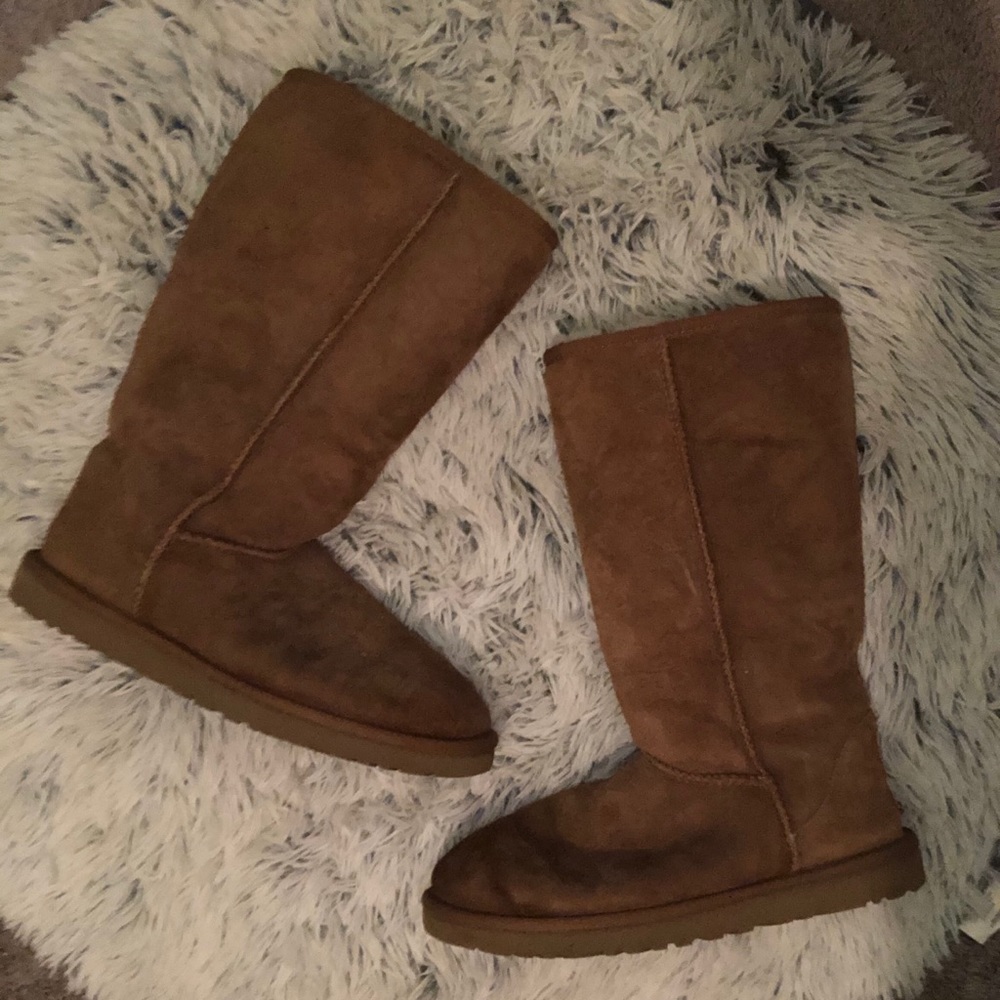 UGG tan boots